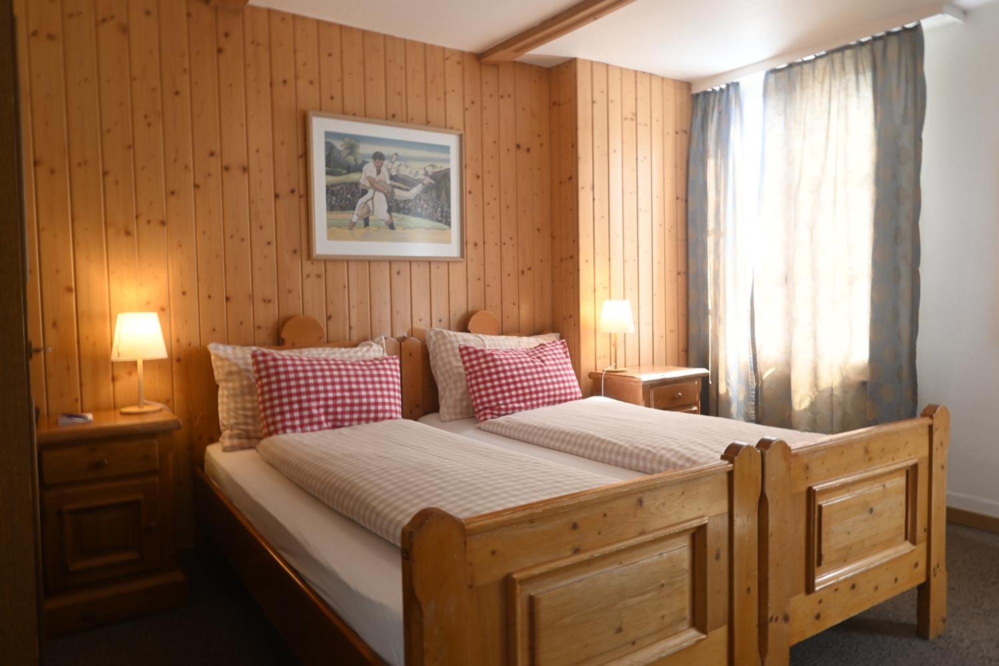 Baeren Hotel, The Bear Inn Wilderswil Exterior foto
